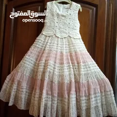  3 فستان وطقم شبه جديد استعمال مرتين بس