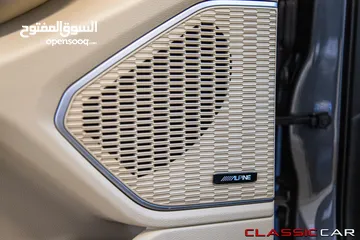  22 Jeep Grand Cherokee 2022 Limited Plug in hybrid 4xe  السيارة بحالة ممتازة جدا و قطعت مسافة 5000 كيلو