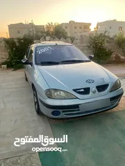  7 رينو ميجان 2001فحص نضيف للبيع او للبدل علا هيونداي سنتافي