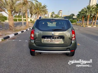  7 Renault Duster . 2013