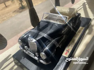  1 عشاق الكلاسيكيات! مجسم Mercedes-Benz 300S النادر للبيع