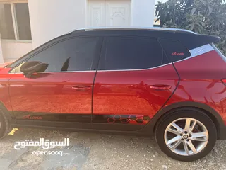  3 سيات ارونا إف آر 2021 لون خمري فرش داخلي رمادي