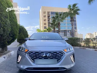  5 هونداي ايونيك هايبرد  2020  بحالة الوكالة فل اضافات الله يبارك لصاحب النصيب ..