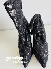  15 Prada, Steven Madden