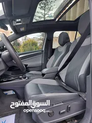  17 فولكسفاغن ID4 بروو بيانو بلاك// 2024 أعلى مواصفات// تأمين شااامل// كفالة