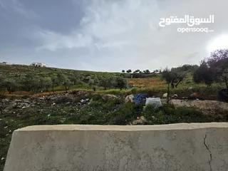  23 شقة ملوكية بإطلالة خلابة جدا أحكام خاصة أ مساحة داخلية وخارجية. 660 متر مربع أكبر مساحة لشقة