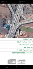  2 للبيع في اربد اراضي كبر تجاري حي على جسر النعيمه باتجاه عمان 49 م واجهة عى شارع