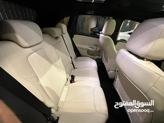  13 سيارة Mercedes B200 زيرو وكيل  موديل 2023 سوداء فرش بيج  السعر 2900000 غير قابل للنقاش