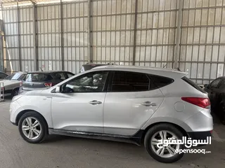 10 توسان 2014 فحص ولا ضربة 4x4 فل عدا فتحة سعررررر مغررررري