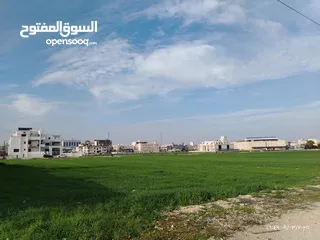  3 قطعه ارض استثمارية للبيع مساحتها 590 متر بجانب مجمع عمان الجديد  حوض الجزي  سكن ب خاص أرق وأجمل مكان
