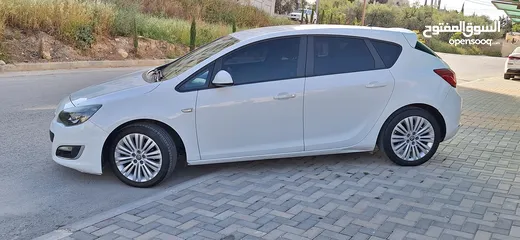  5 أوبل أسترا ( J ) موديل 2013 تسير 2016 ، بوضع الشركة