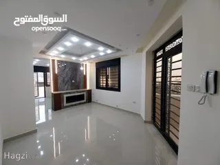  18 شقه تسويه  2 -مع مساحه خارجيه واسعه حديثه البناء تشطيبات سوبر ديلوكس ف... ( Property ID : 30349 )