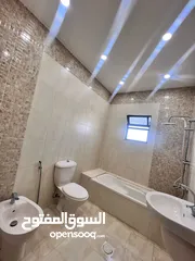  14 شقة فاخرة للإيجار