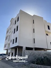  11 عماره اربعه دور سبع شقق مواقف