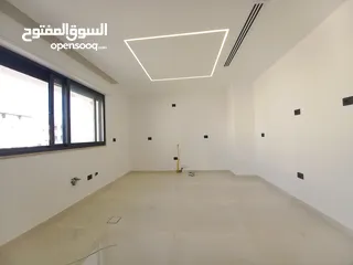  5 شقة غير مفروشة للايجار في دير غبار  ( Property 37762 ) سنوي فقط