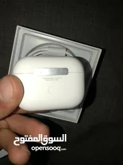  2 AirPods Pro