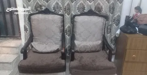 3 طقم كنب مستعمل نضيف للبيع 30دينار