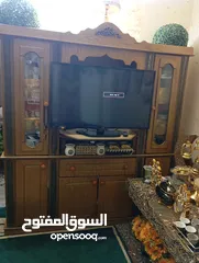  1 بوفيه لاتيه مستعمل السعر 45 دينار
