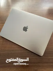  1 MacBook Pro Touch Bar بسعر حرق