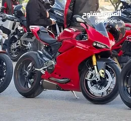  1 Ducati Panigale 1299S 2016 Mint Condition