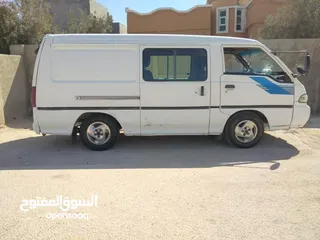  4 هونداي h100 للبيع او البدل  موديل 98  مرخص لشهر 2