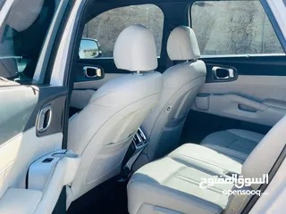  4 كيا  سيرنتو سجنتشر