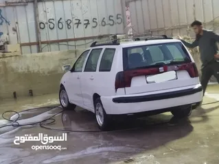  4 سيات ستيشن 2001