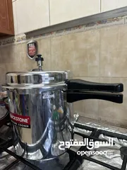  2 Pressure cooker new (blackstone)