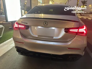  4 مرسيدس A220