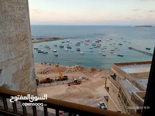  2 شقق للايجار على بحر مباشر فى اسكندريه