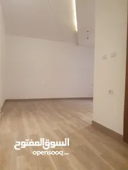  8 شقة أرضية جديدة ماشاء الله للبيع حجم كبيرة في المدينة طرابلس منطقة سوق الجمعة الحشان