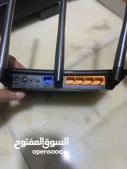  4 روتر  مع يوبي س