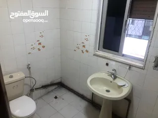  6 رووف 222 متر مربع في عبدون الشمالي للبيع بسعر مغري