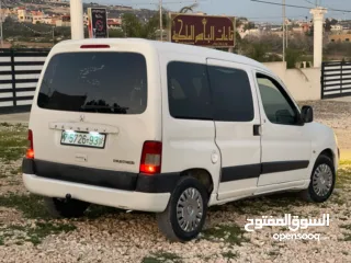  3 بيجو بارتنر