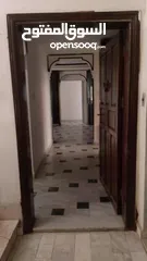  31 شقه في شميساني للبيع بسعر مناسب