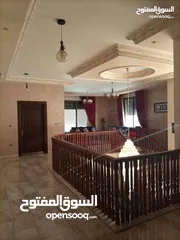  26 الظهير فيلا مستقله فخمه جدا فن معماري عاليه ومطله اجمل موقع مكون من اكثر من سكنه