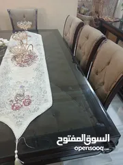  10 طاولة سفره 8 كراسي للبيع  توب نظافه