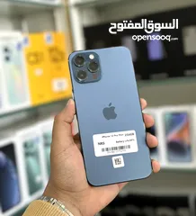  2 عرض خاص : iPhone 12 pro max 256gb هاتف نظيف جدا بحالة الوكالة بدون اي شموخ أو مشاكل مع ضمان و ملحقات