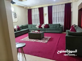  3 شقه للبيع مساحه 231 م في اربد زبده