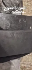  4 بلايستيشن 4 اول اصدار مع ايدين وحده خربانه ووحده لا الحمرا خربانة و السودا لا البلايستيشن بدها تنضيف