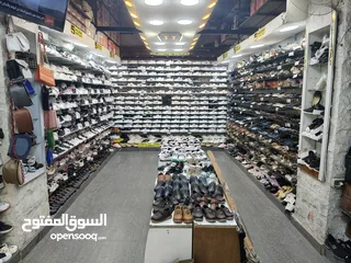  7 محل للبيع تقاطع شارع السعادة مع تقاطع شارع عبد المنعم رياض