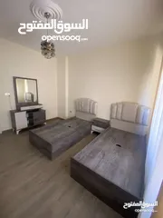  6 شقه فارغة للإيجار