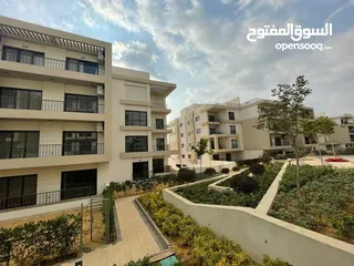  7 بالتقسيط على 8 سنين شقة بروف 121م مميزة  بكمبوند فيفث سكوير المراسم التجمع fifth square marasem