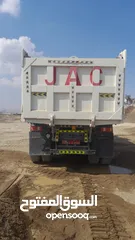  3 شاحنة للإيجار فقط JAC موديل 2016 تيبر نظام بيديو مع السائق
