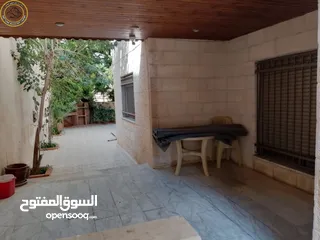  18 شقة أرضية مميزة للبيع في دير غبار  - قرب دوار جونيا 166م مع حديقة وترسات 150م