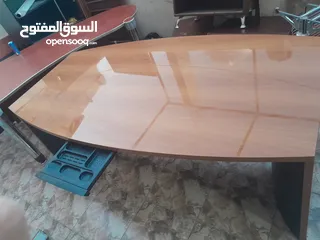  7 اثاث مكاتب بحالة الوكاله للبيع