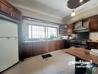  5 شقة للبيع في منطقة عبدون  ( Property ID : 33972 )