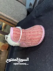  11 أضيفي لمسة من السحر على إطلالة أميرتك الصغيرة مع تشكيلتنا المميزة من ملابس البنات الأنيقة و أحذيتها