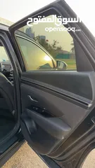  15 Hyundai Tucson Limited Full Options - All-Wheel Drive (اعلى فئة)