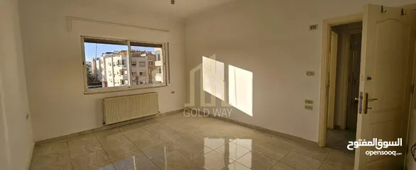  15 لقطه في أجمل مناطق ضاحية الأمير راشد شقة أخير مع روف 167م بتشطيبات راقية/ ref 4096